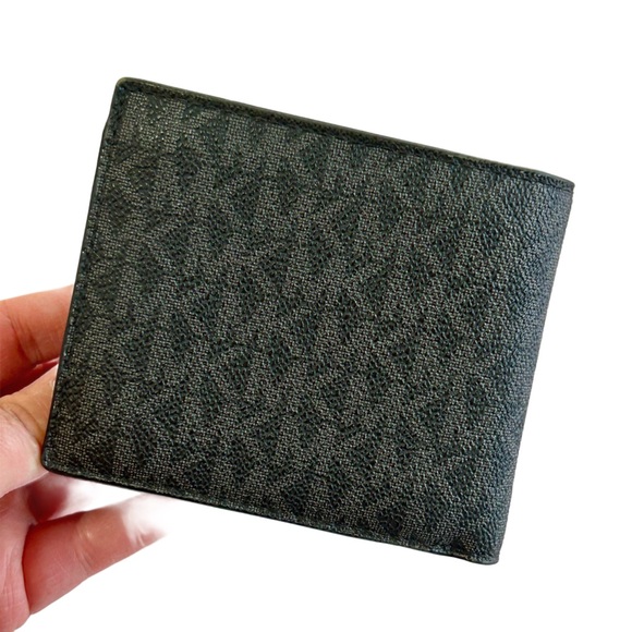 Michael Kors Black Men's Wallet - Picture 5 of 6